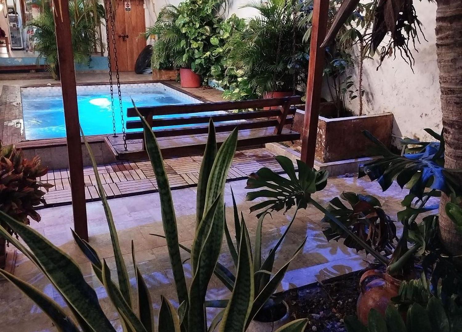 Hb7 Quadruple With Shared Bathroom Guest house