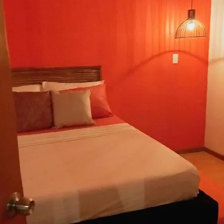 Hb7 Quadruple With Shared Bathroom Guest house