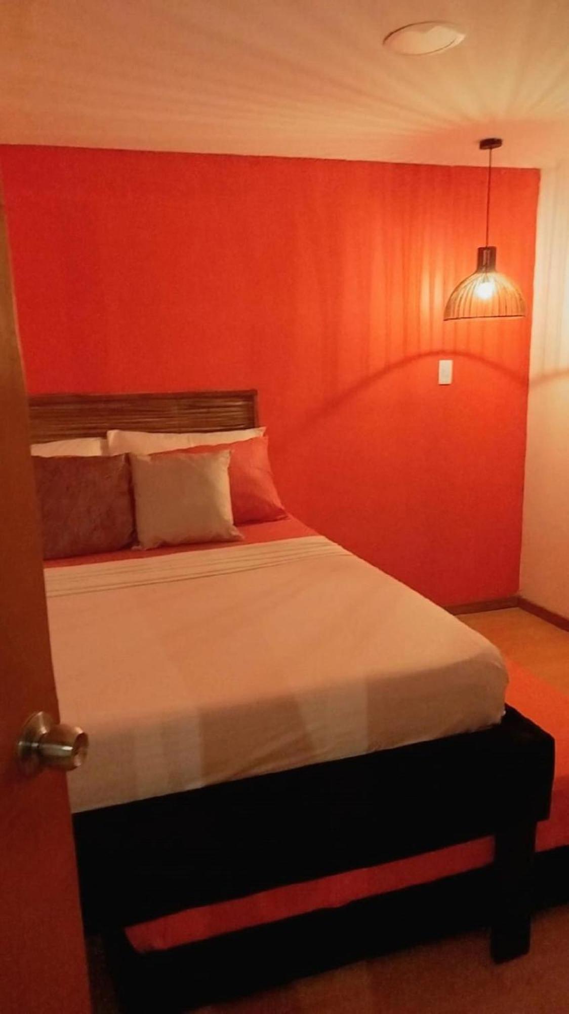 Hb7 Quadruple With Shared Bathroom Guest house